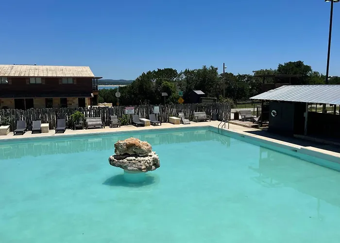 Canyon Lakeview Resort